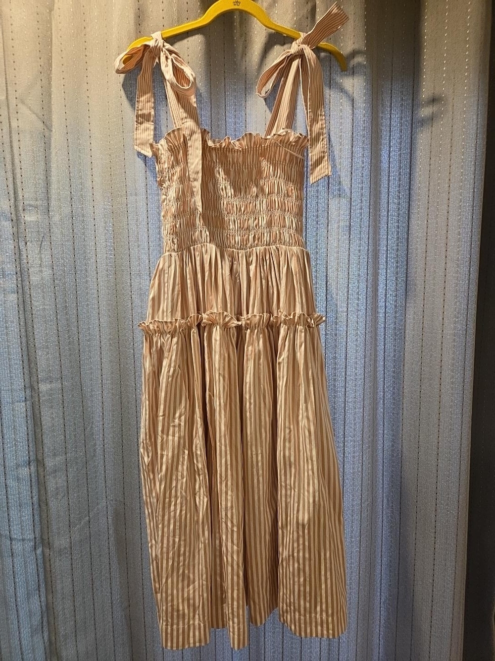 En Saison Striped Smocked Tie Strap Midi Dress XS